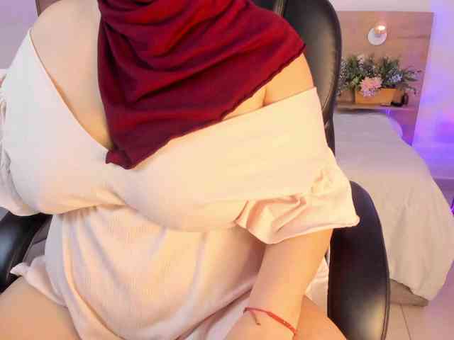 azaharaa- webcam