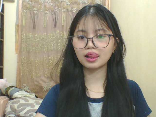 kylie17 live cam on BongaCams