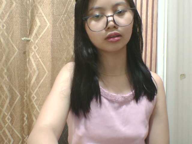 kylie17 live cam on BongaCams