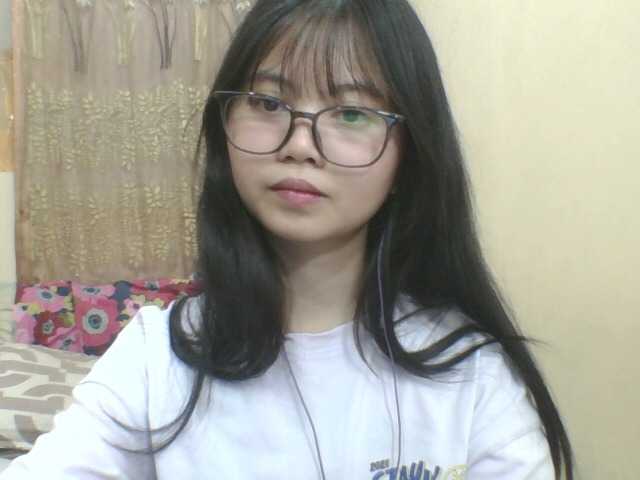 kylie17 live cam on BongaCams