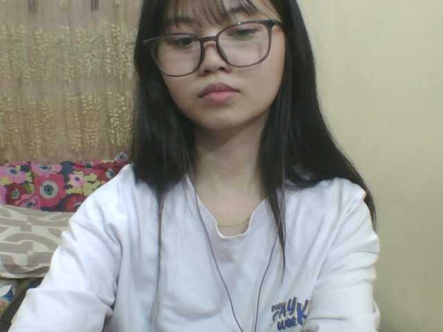 kylie17 live cam on BongaCams