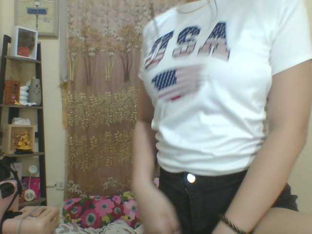 kylie17 live cam on BongaCams