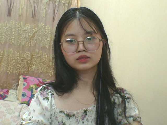 kylie17 live cam on BongaCams