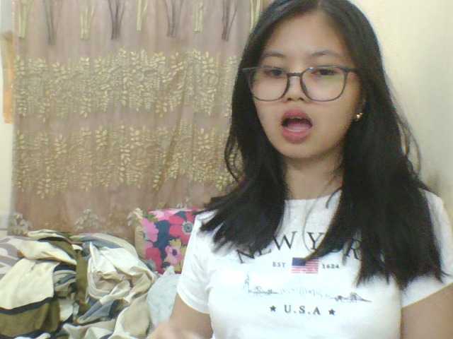 kylie17 live cam on BongaCams