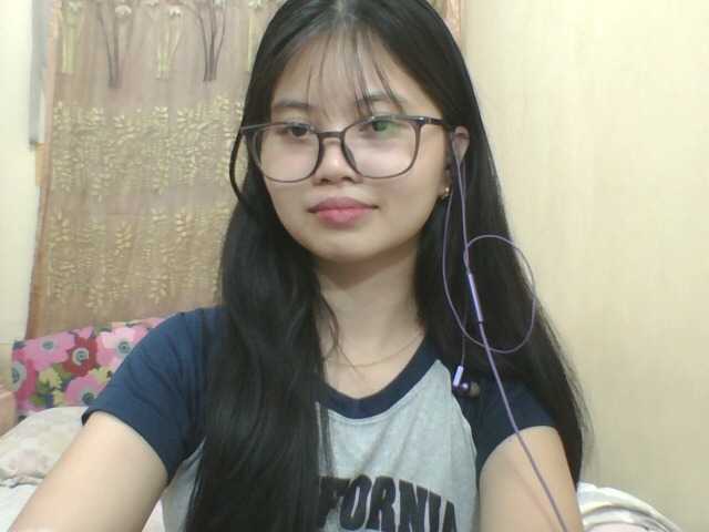kylie17 live cam on BongaCams