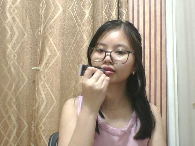 kylie17 live cam on BongaCams