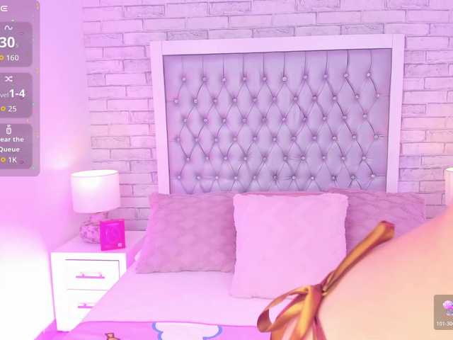 AriBlake live cam on BongaCams