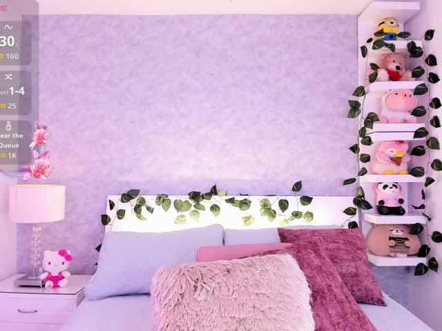 AriBlake live cam on BongaCams