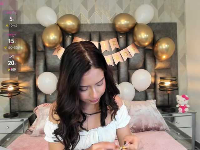 AriBlake live cam on BongaCams