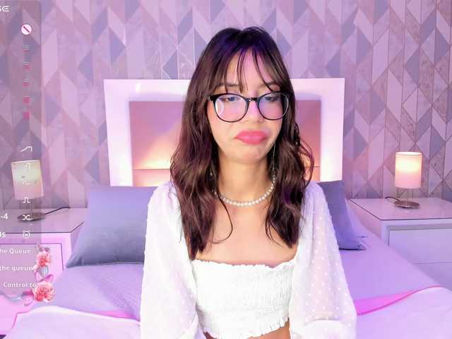 AriBlake live cam on BongaCams