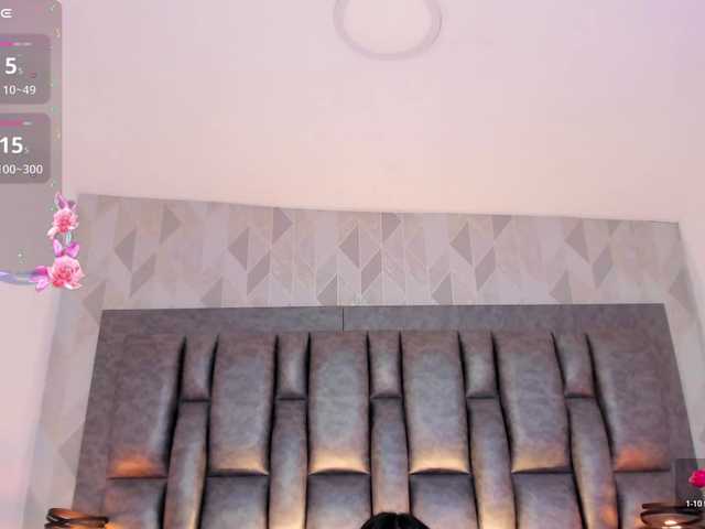 AriBlake live cam on BongaCams