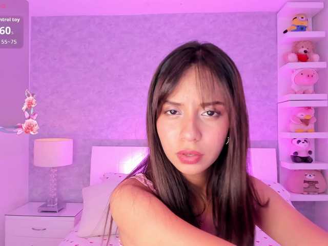 AriBlake live cam on BongaCams