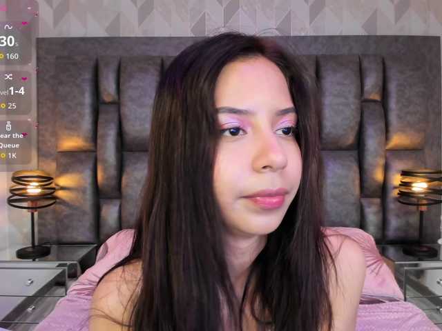AriBlake live cam on BongaCams