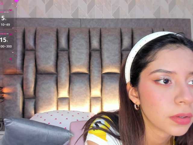 AriBlake live cam on BongaCams