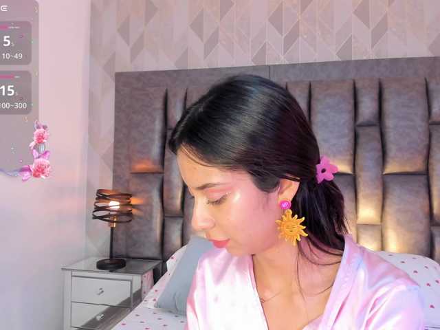 AriBlake live cam on BongaCams