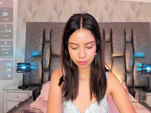 AriBlake live cam on BongaCams