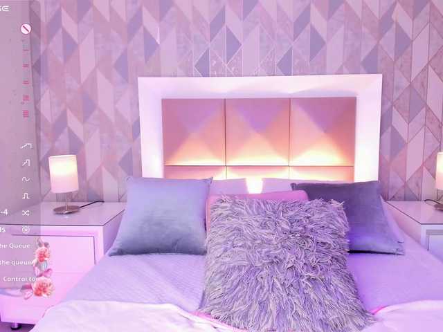 AriBlake live cam on BongaCams