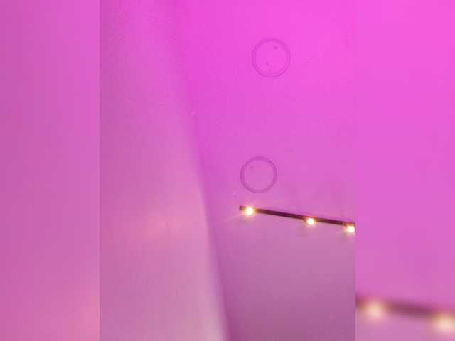 AriBlake live cam on BongaCams
