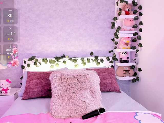 AriBlake live cam on BongaCams