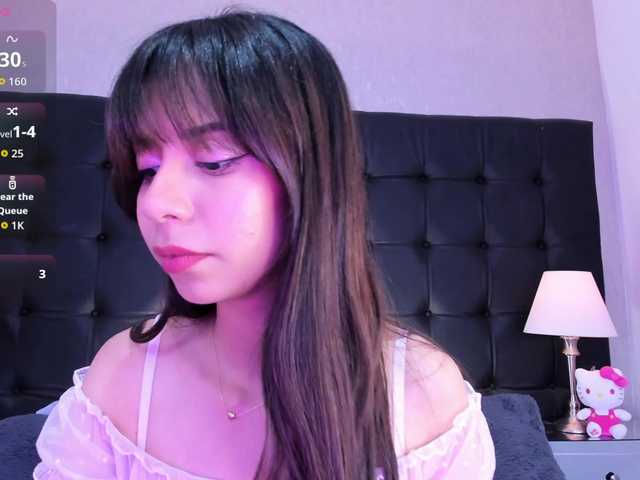 AriBlake live cam on BongaCams