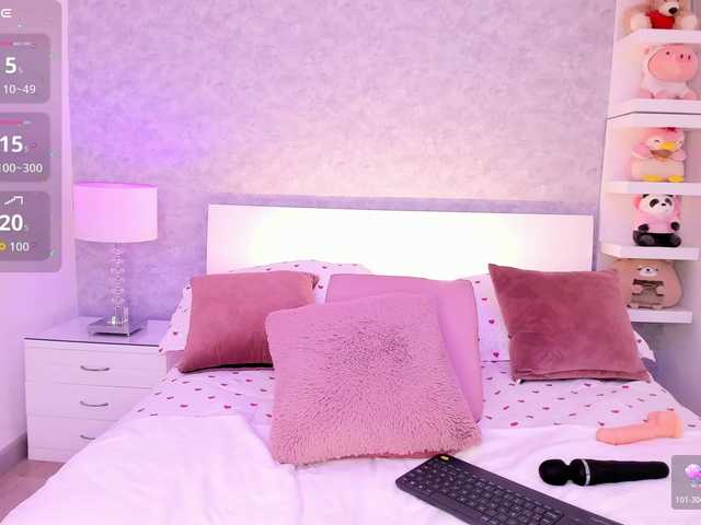 AriBlake live cam on BongaCams