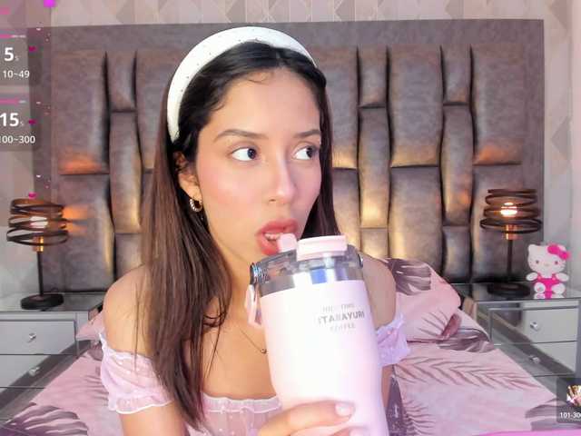 AriBlake live cam on BongaCams