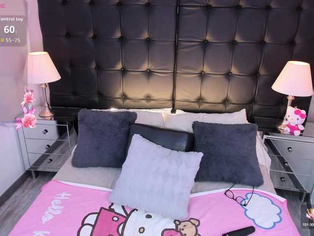 AriBlake live cam on BongaCams