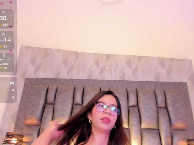 AriBlake live cam on BongaCams