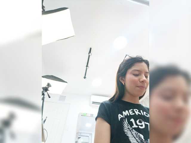 AriBlake live cam on BongaCams