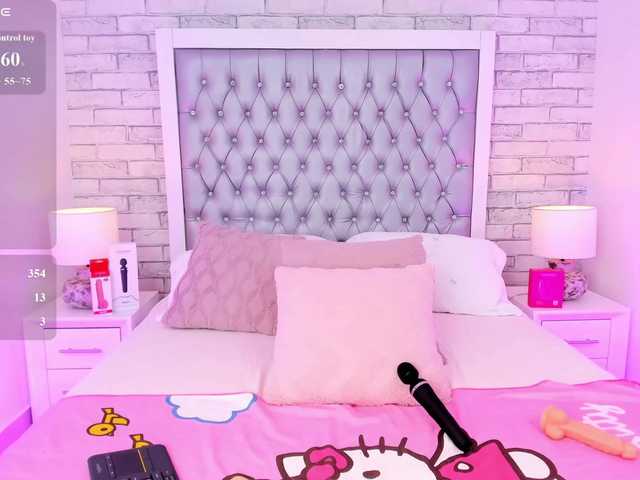 AriBlake live cam on BongaCams