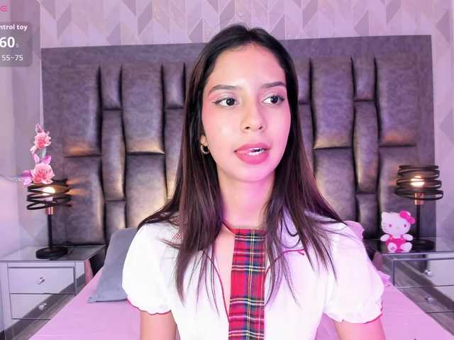 AriBlake live cam on BongaCams