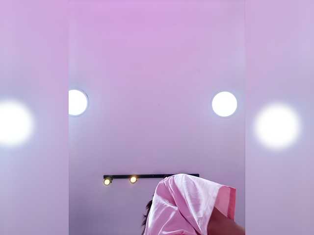 AriBlake live cam on BongaCams