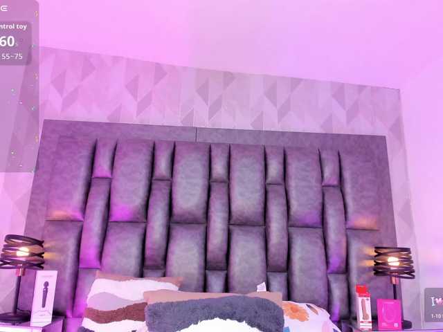 AriBlake live cam on BongaCams