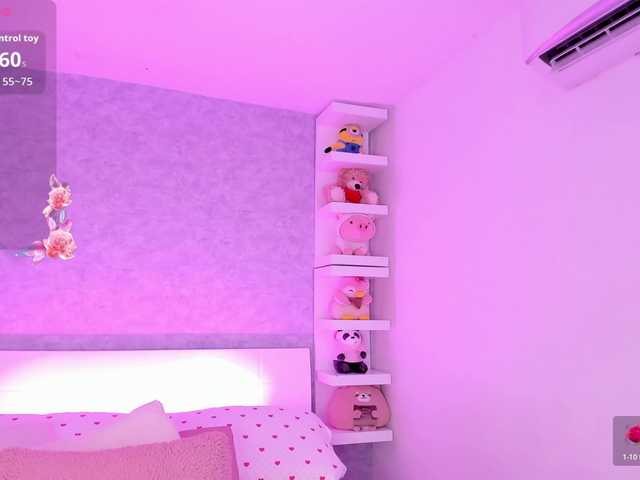 AriBlake live cam on BongaCams