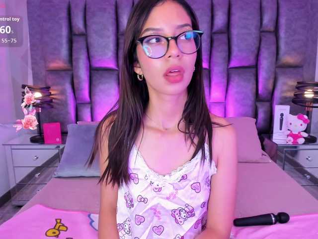 AriBlake live cam on BongaCams