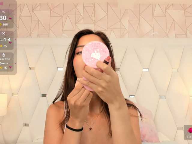 AriBlake live cam on BongaCams