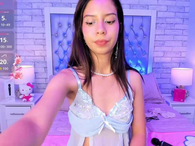 AriBlake live cam on BongaCams