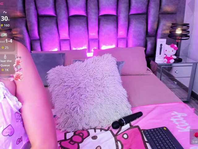 AriBlake live cam on BongaCams