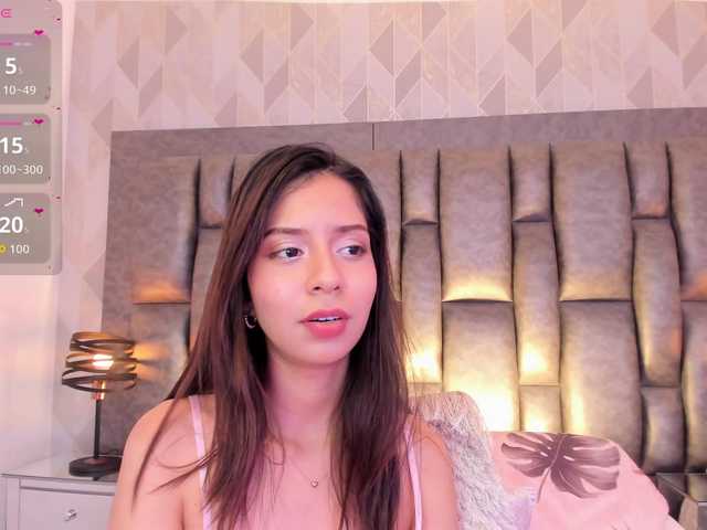 AriBlake live cam on BongaCams