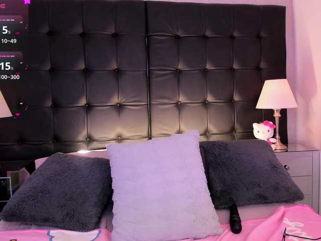 AriBlake live cam on BongaCams
