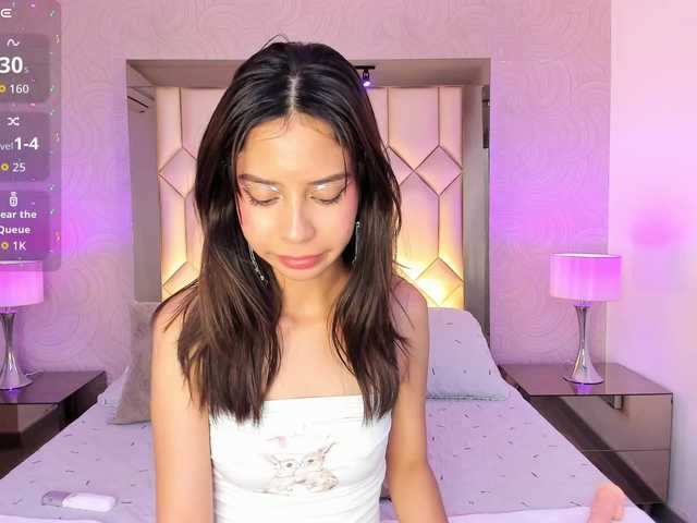 AriBlake live cam on BongaCams