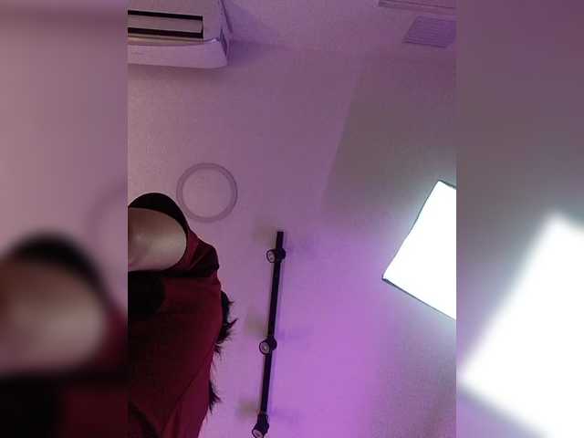 AriBlake live cam on BongaCams