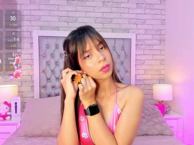 AriBlake live cam on BongaCams