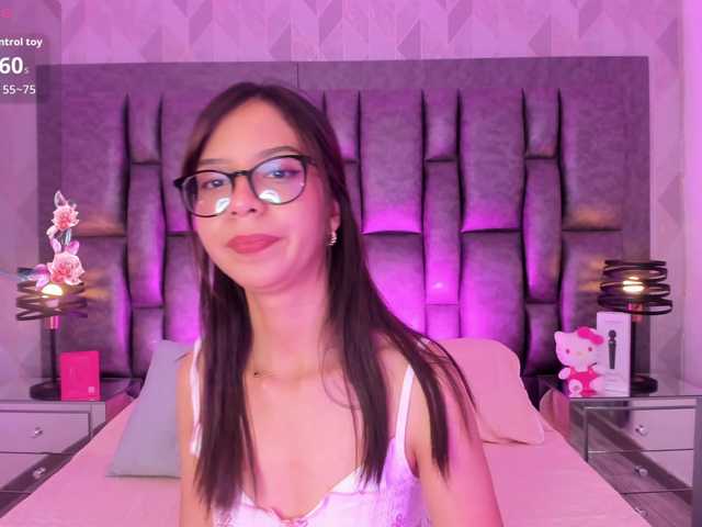 AriBlake live cam on