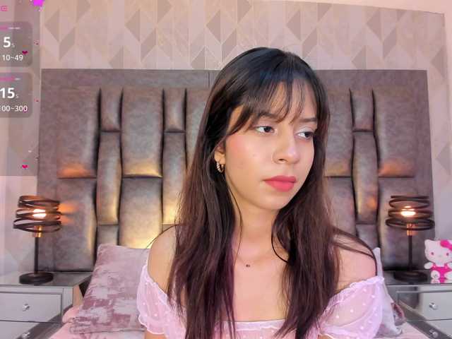 AriBlake live cam on BongaCams