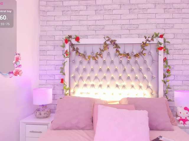 AriBlake live cam on BongaCams