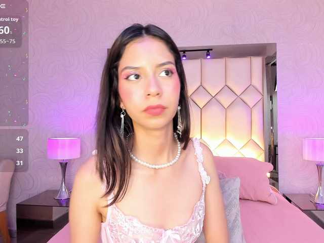 AriBlake live cam on BongaCams