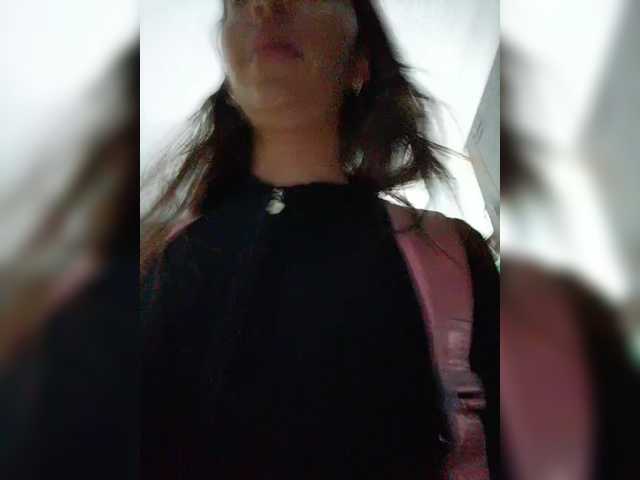 AriBlake live cam on BongaCams