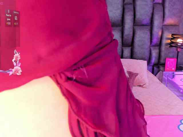 AriBlake webcam