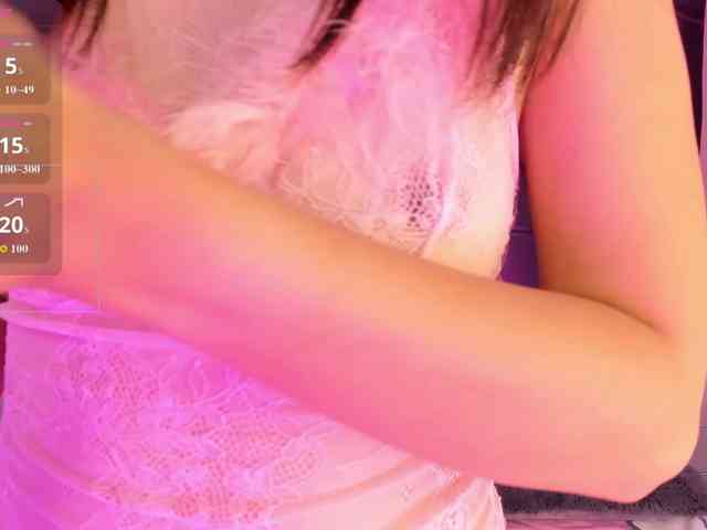 AriBlake webcam